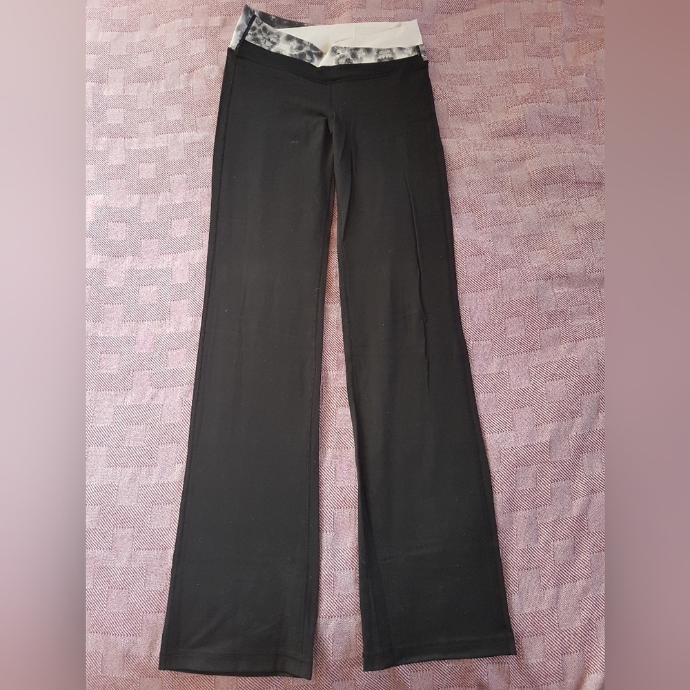 Lululemon grove pants